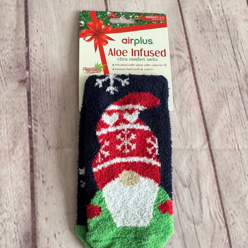 Airplus Aloe Infused Gnome Socks